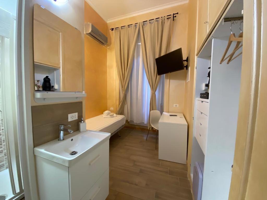 Trinity Luxury Gasthuis 3*