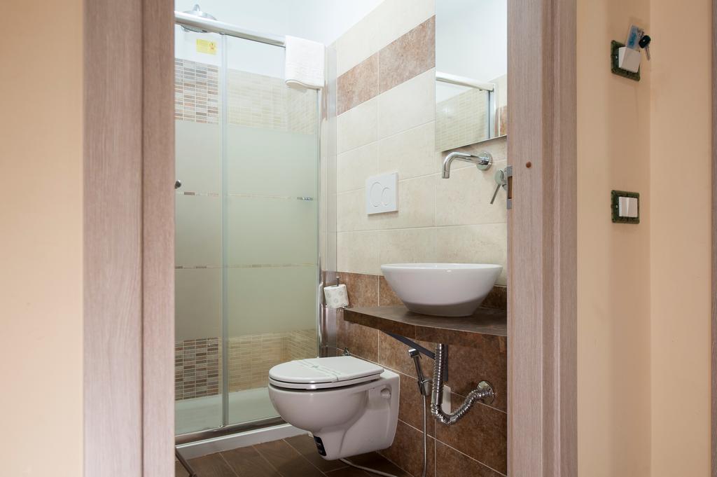 Trinity Luxury Gasthuis 3*